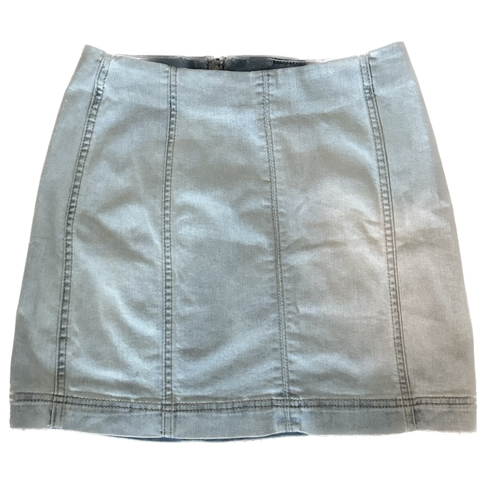 Jean Light Wash Mini Skirt